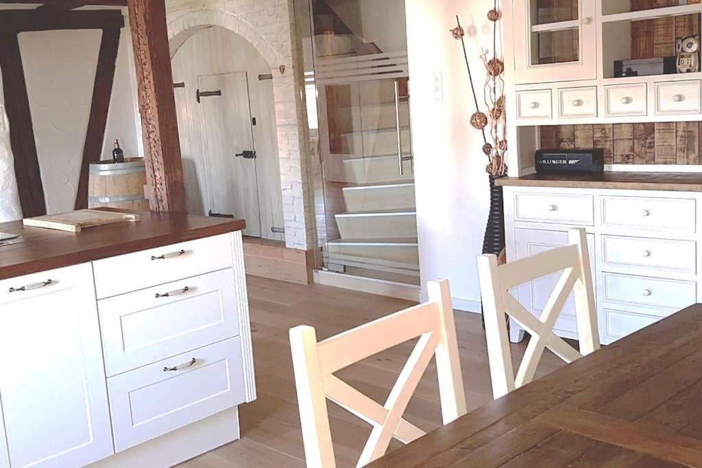 3 Bedroom Swiss House On 3 Floors Oberglatt エクステリア 写真