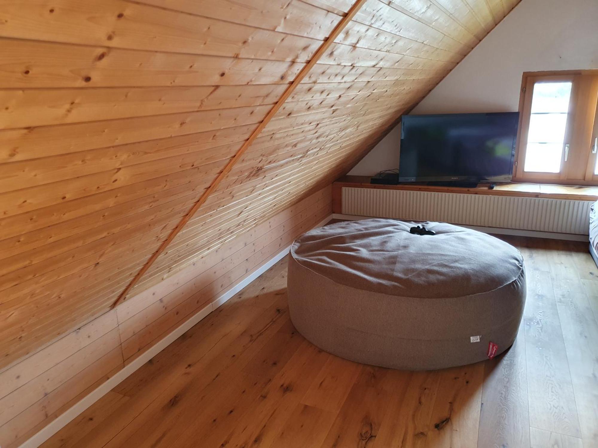 3 Bedroom Swiss House On 3 Floors Oberglatt 部屋 写真
